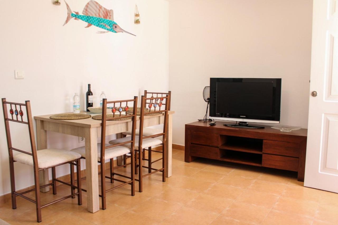בנאלמדנה Apartamentos La Mar Chica מראה חיצוני תמונה