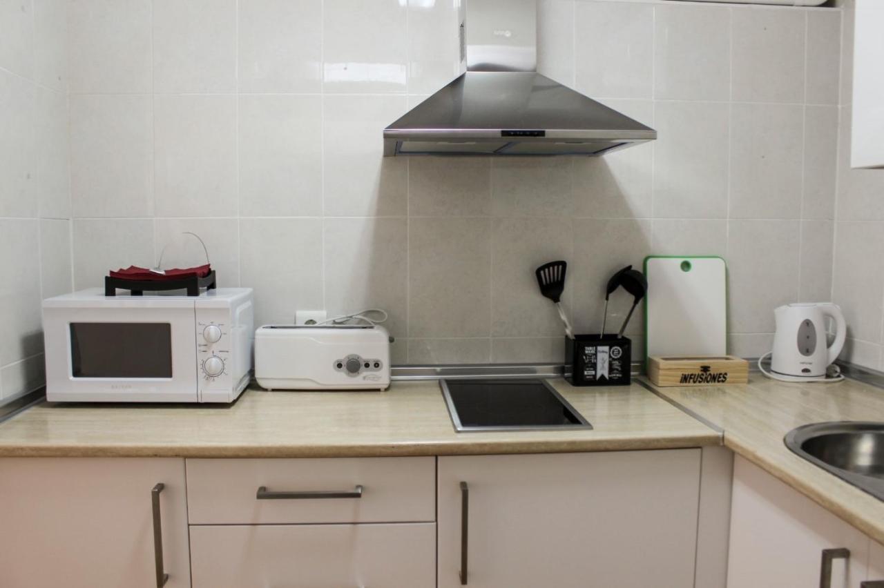 בנאלמדנה Apartamentos La Mar Chica מראה חיצוני תמונה