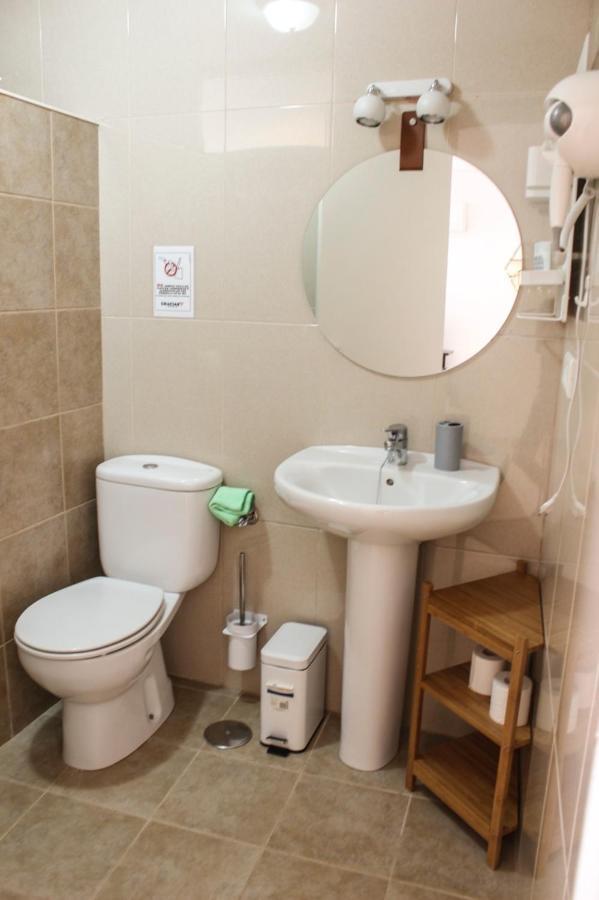 בנאלמדנה Apartamentos La Mar Chica מראה חיצוני תמונה