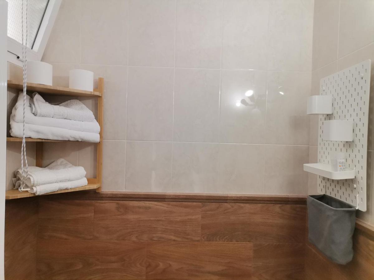בנאלמדנה Apartamentos La Mar Chica מראה חיצוני תמונה