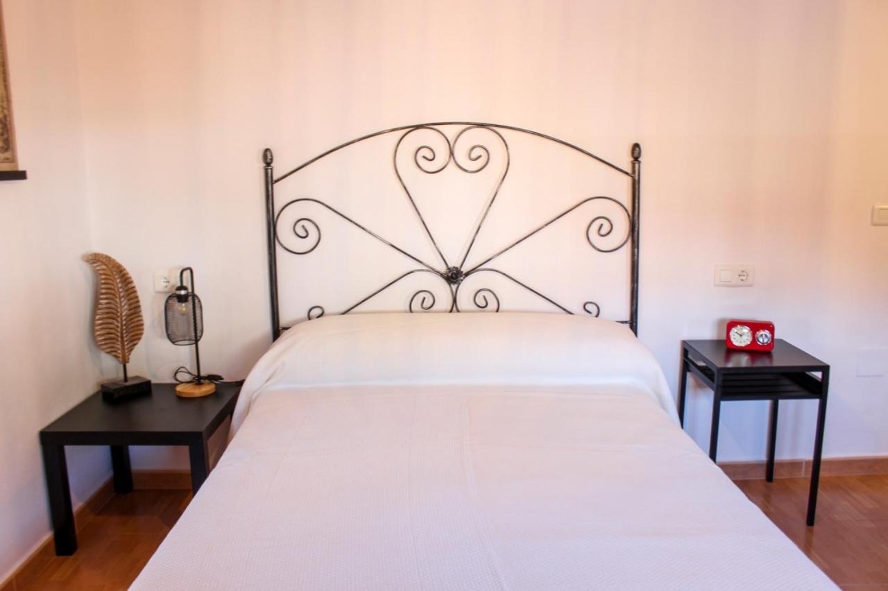 בנאלמדנה Apartamentos La Mar Chica מראה חיצוני תמונה