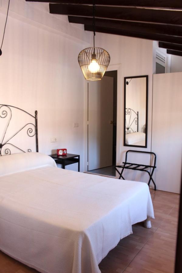 בנאלמדנה Apartamentos La Mar Chica מראה חיצוני תמונה